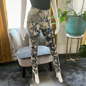 BDG Tie-Dye High-Rise Skinny Jeans - Black & Cream